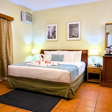 Rolson Hotel ซานอิกนาซิโอ ภายนอก รูปภาพ