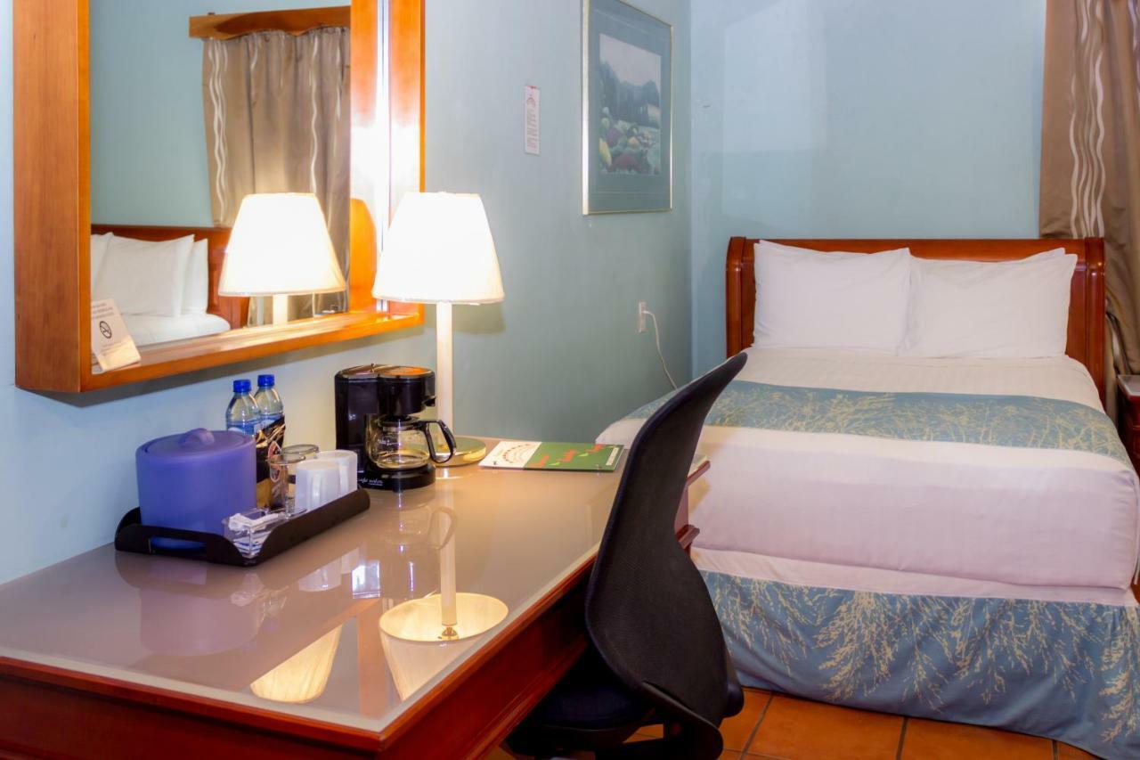 Rolson Hotel ซานอิกนาซิโอ ภายนอก รูปภาพ